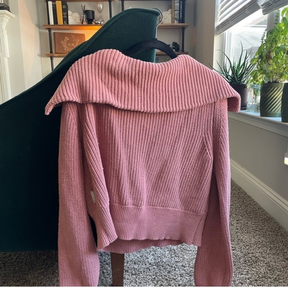 Varley Mentone Rose pink half zip sweater - Picture 6 of 6